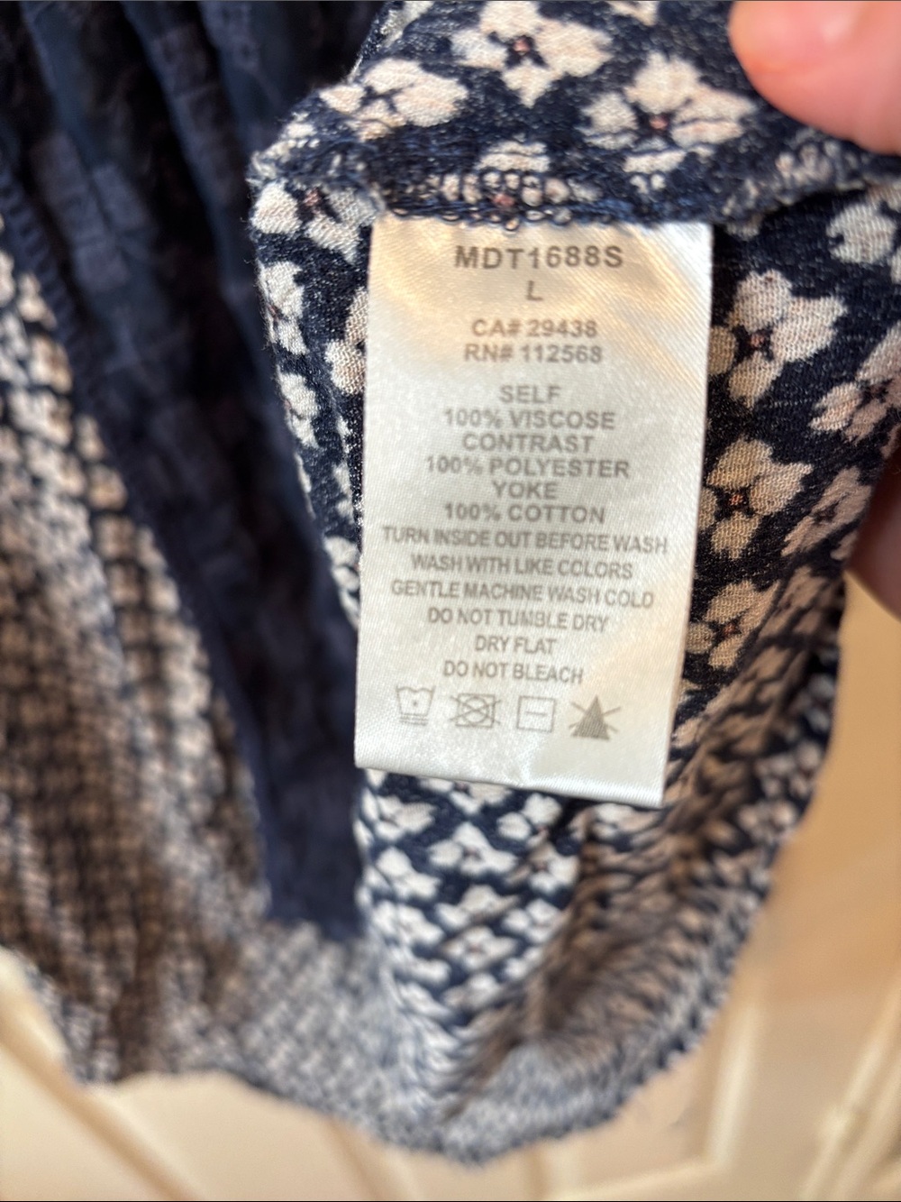 Miss Me Navy Crochet Yoke Printed Boxy lightweight Blouse Large - Picture 6 of 6